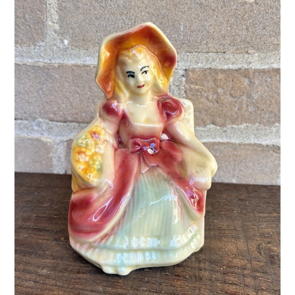 New Old Stock Vintage 1950s Shawnee Pottery Planter Southern Belle (616) USA
